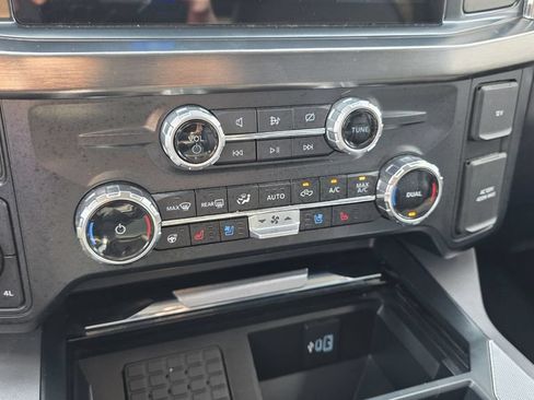 Used 2024 Ford F250 Lariat AWD/4WD image 23