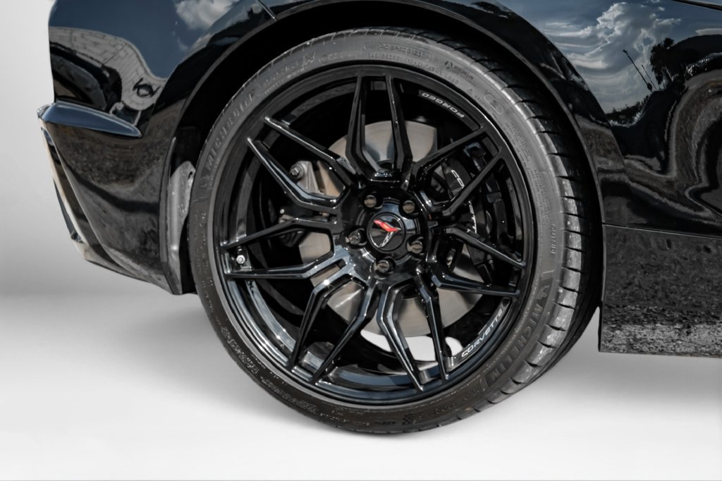Used 2023 Chevrolet Corvette Z06 w/ Stealth Interior Trim Package RWD image 63