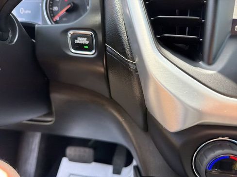 Used 2023 GMC Acadia SLT AWD/4WD image 24