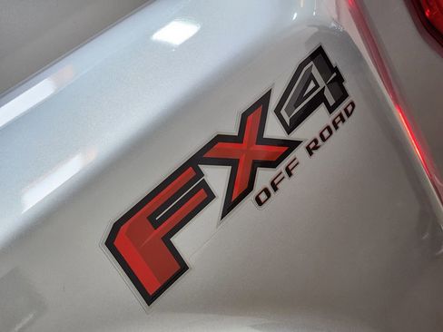 Used 2022 Ford F350 Platinum image 28