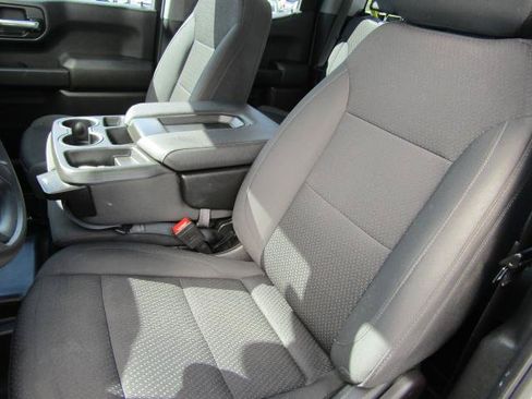 Used 2023 Chevrolet Silverado 1500 W/T w/ WT Safety Package AWD/4WD image 17