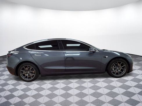 Used 2018 Tesla Model 3 Long Range image 7