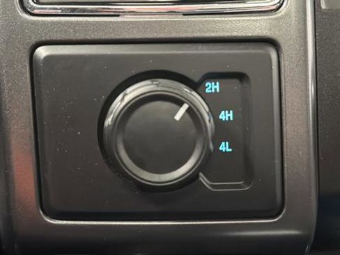 Used 2018 Ford F150 XLT w/ Equipment Group 302A Luxury AWD/4WD image 35