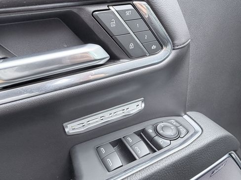 Used 2024 GMC Sierra 1500 Denali w/ Technology Package image 16