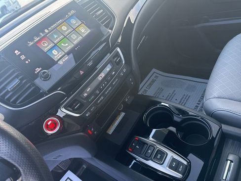 Used 2023 Honda Passport Elite image 14