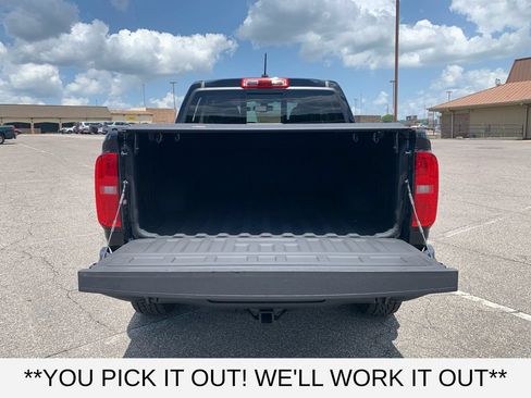 Used 2020 Chevrolet Colorado ZR2 w/ Colorado ZR2 Bison Edition AWD/4WD image 9