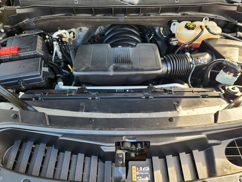 Used 2022 Chevrolet Tahoe High Country AWD/4WD image 32