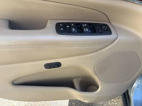 Used 2012 Jeep Grand Cherokee Limited image 15