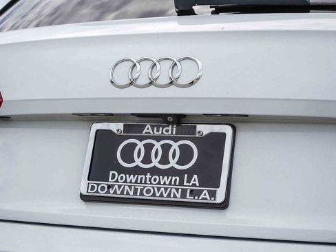 Used 2020 Audi Q5 2.0T Premium Plus w/ Premium Plus Package AWD/4WD image 12