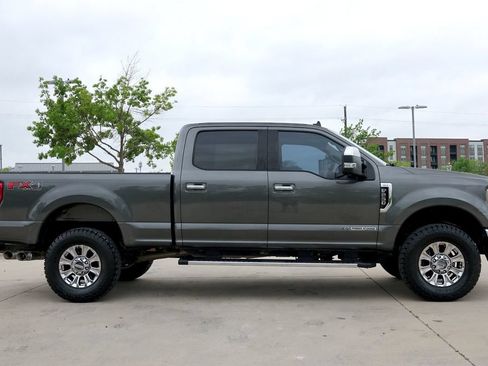 Used 2019 Ford F250 XLT w/ XLT Premium Package AWD/4WD image 15