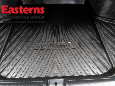Used 2022 Honda Accord Sport image 9