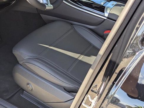 New 2026 Mercedes-Benz GLC 300 image 4