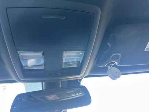 Used 2021 Dodge Challenger R/T w/ Plus Package image 21