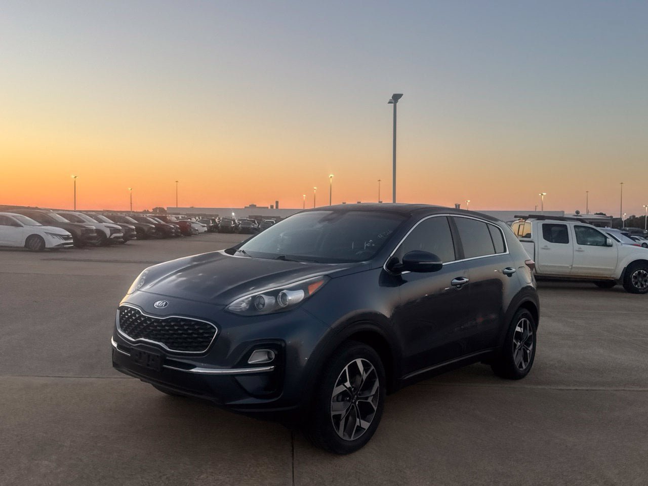 Used 2020 Kia Sportage EX AWD/4WD image 9