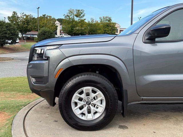 Used 2026 Nissan Frontier S AWD/4WD image 12