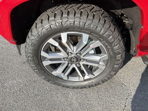 New 2026 Toyota 4Runner Limited AWD/4WD image 37