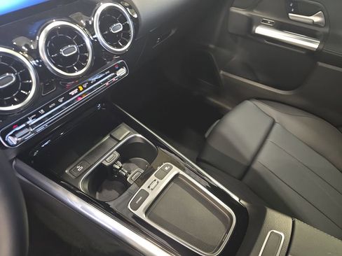 New 2026 Mercedes-Benz GLA 250 image 24