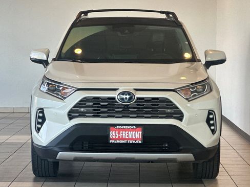 Certified 2021 Toyota RAV4 Limited image 9