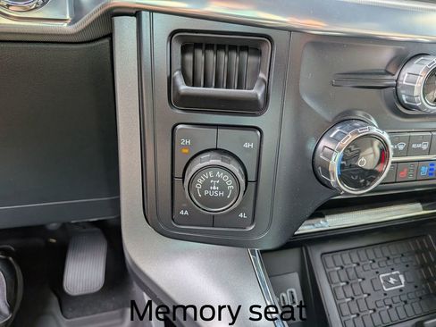 New 2025 Ford F150 Lariat w/ Equipment Group 502A High image 13