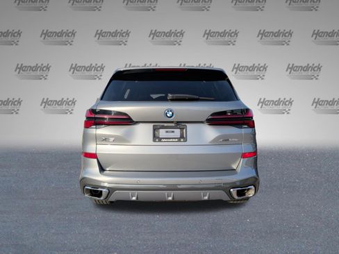 Used 2025 BMW X5 xDrive50e w/ M Sport Package AWD/4WD image 8