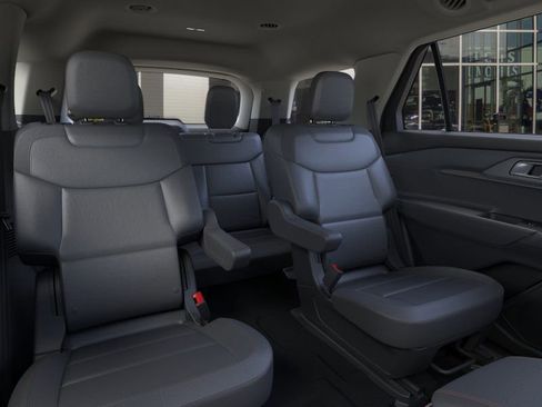New 2025 Ford Explorer Active w/ Active Comfort Package image 32