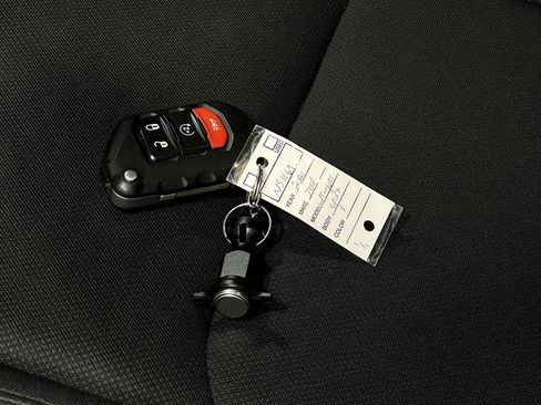 Used 2021 Jeep Wrangler Unlimited Sport AWD/4WD image 37