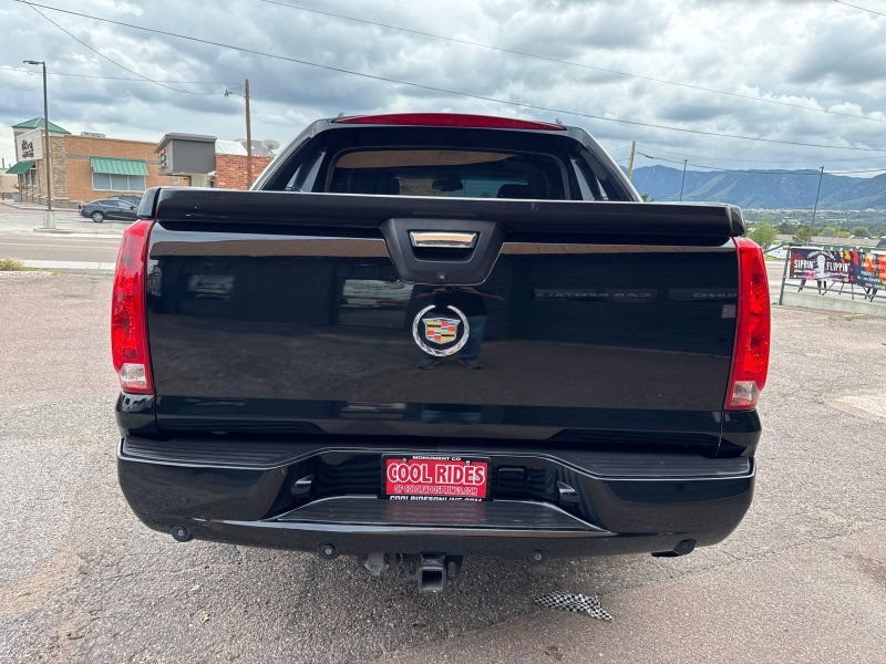 Used 2007 Cadillac Escalade EXT w/ Information Package AWD/4WD image 4