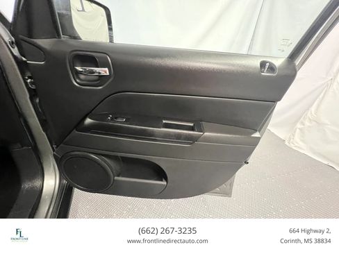 Used 2013 Jeep Patriot Latitude FWD image 19