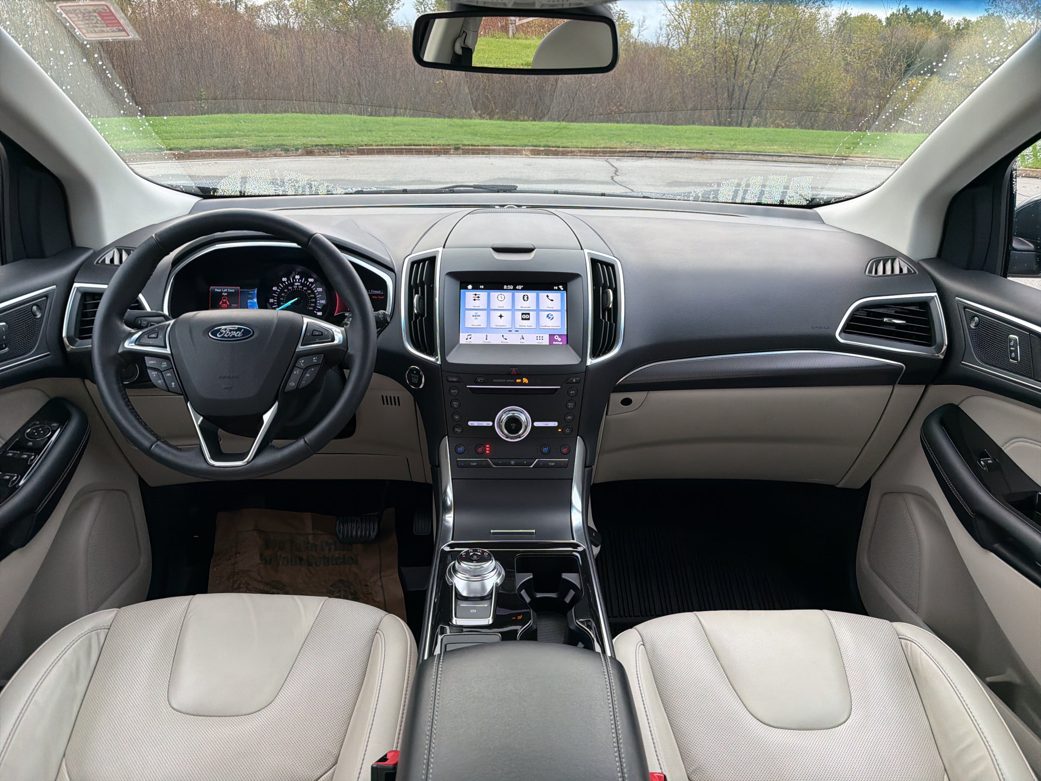 Used 2019 Ford Edge Titanium w/ Equipment Group 301A AWD/4WD image 20