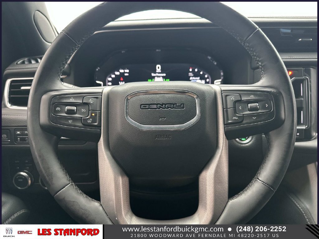Used 2024 GMC Yukon XL Denali AWD/4WD image 22