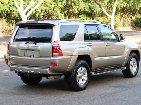 Used 2004 Toyota 4Runner Limited image 5