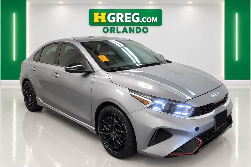 Used 2022 Kia Forte GT-Line w/ GT-Line Premium Package FWD image 4