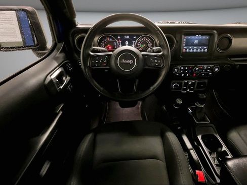 Used 2018 Jeep Wrangler Unlimited Sport S AWD/4WD image 8