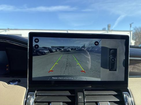 Certified 2022 Lincoln Navigator L Reserve image 25