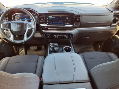 Used 2023 Chevrolet Silverado 1500 RST w/ Convenience Package II AWD/4WD image 18