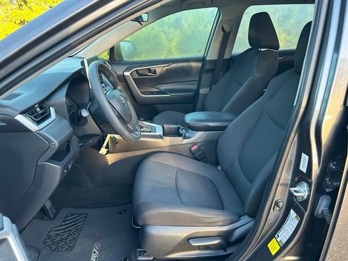 Used 2024 Toyota RAV4 LE image 14