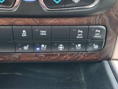 Used 2017 RAM 1500 Laramie Longhorn image 24