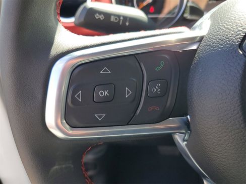 Used 2023 Jeep Gladiator Rubicon w/ LED Lighting Group image 11