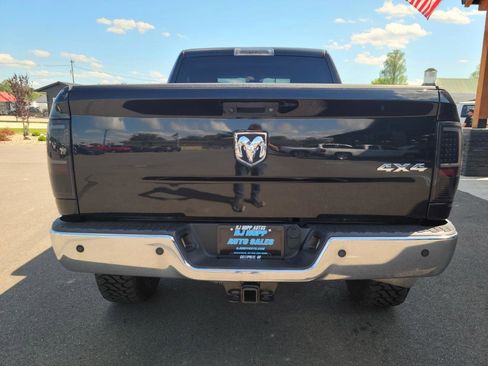 Used 2016 RAM 2500 Tradesman w/ Chrome Appearance Group AWD/4WD image 5