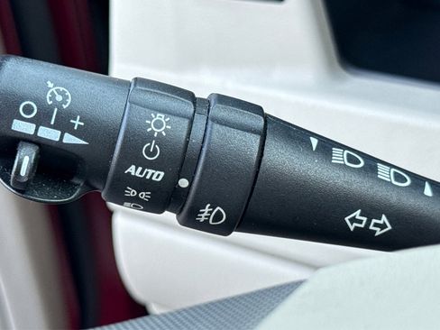 Used 2006 Cadillac XLR image 48