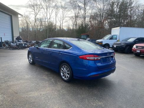 Used 2017 Ford Fusion S image 8