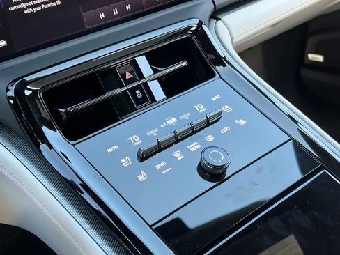 New 2026 Porsche Panamera 4 image 28