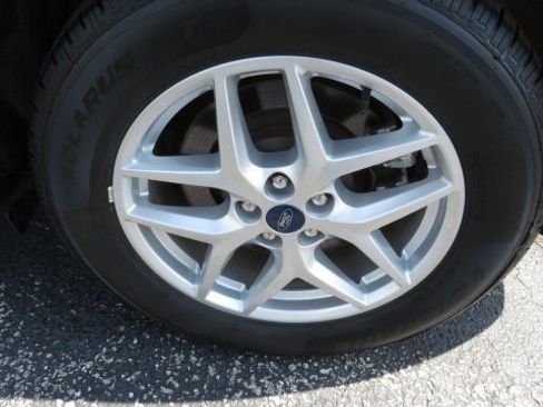 Certified 2022 Ford Edge SEL w/ Convenience Package image 32