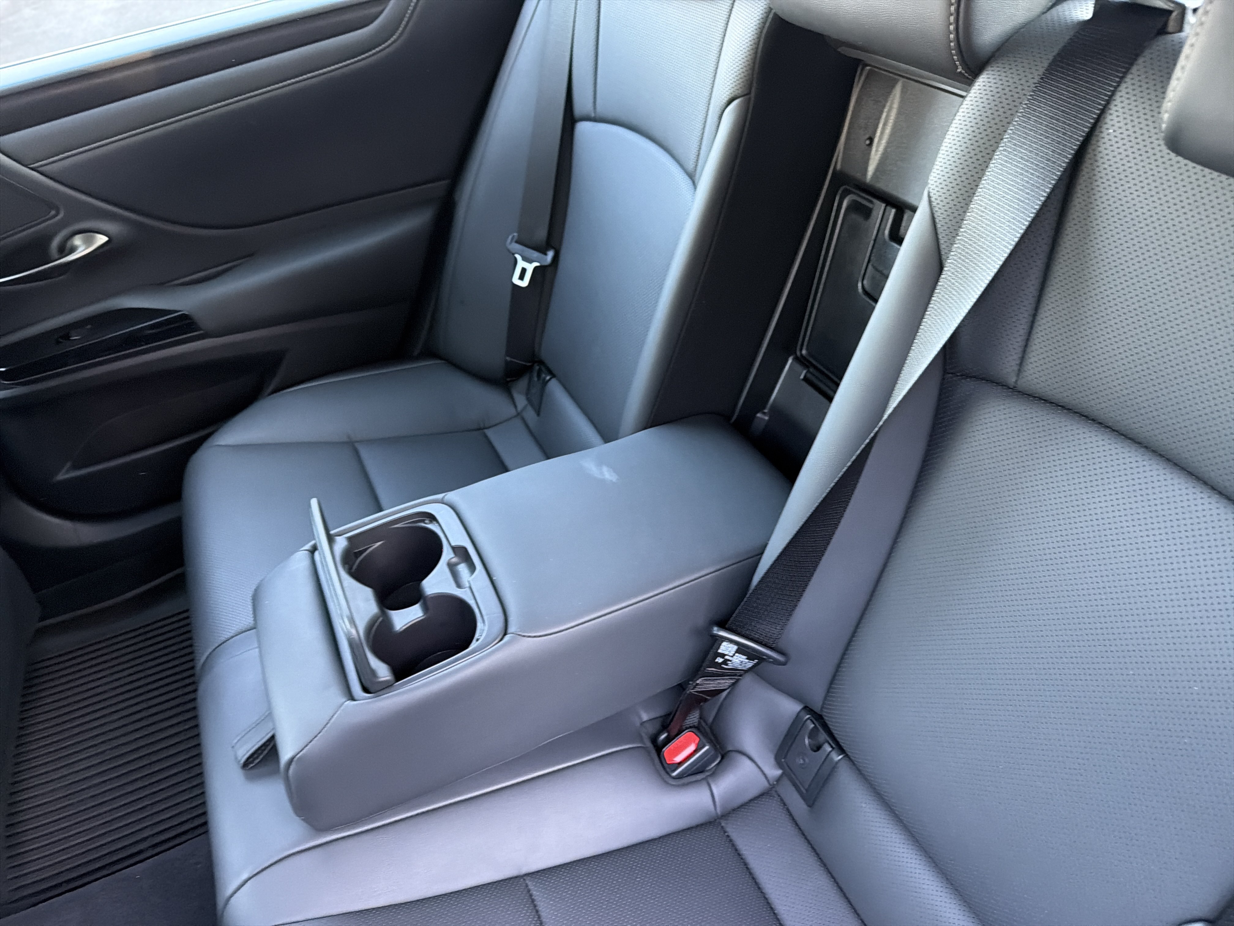 Used 2025 Lexus ES 350 w/ Premium Package FWD image 25