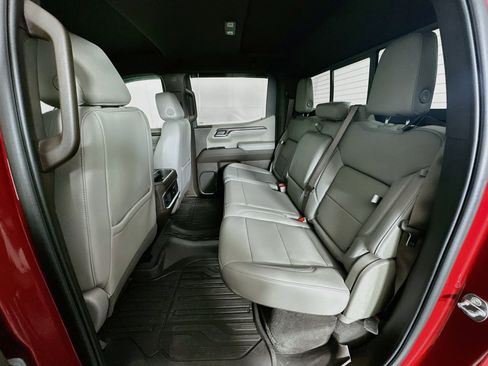 Used 2024 GMC Sierra 1500 SLT w/ SLT Premium Plus Package AWD/4WD image 28