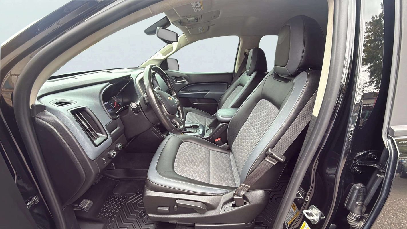 Used 2020 Chevrolet Colorado Z71 AWD/4WD image 14