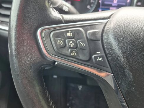 Used 2020 Chevrolet Equinox LT AWD/4WD image 11