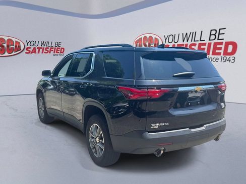 Used 2024 Chevrolet Traverse LT FWD image 4