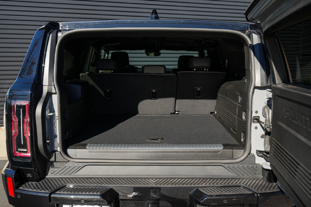 Used 2025 GMC Hummer EV 3X AWD/4WD image 18