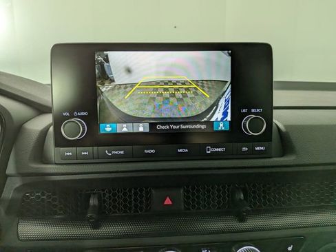 Used 2024 Honda CR-V Sport image 5